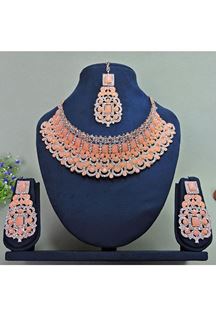 Picture of Spectacular Rose Peach Designer Necklace Set for Party