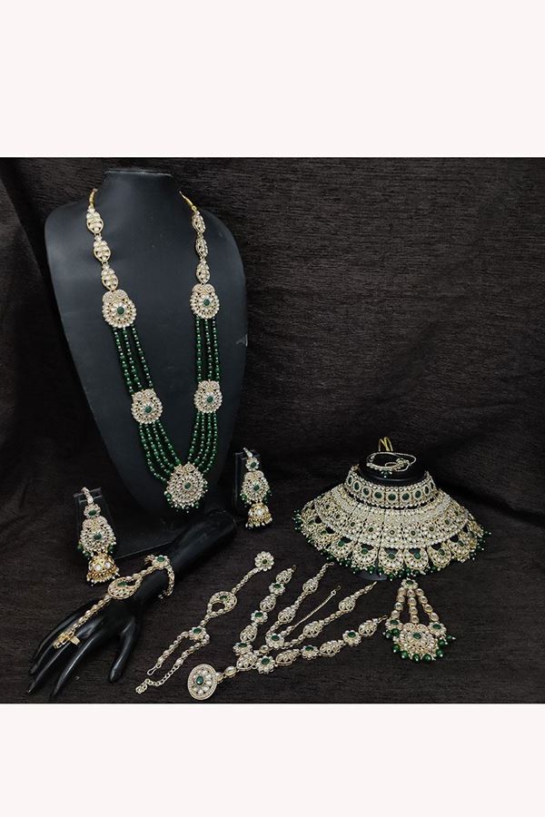 Picture of Delightful Green Designer Wedding Necklace Set for Wedding and Reception
