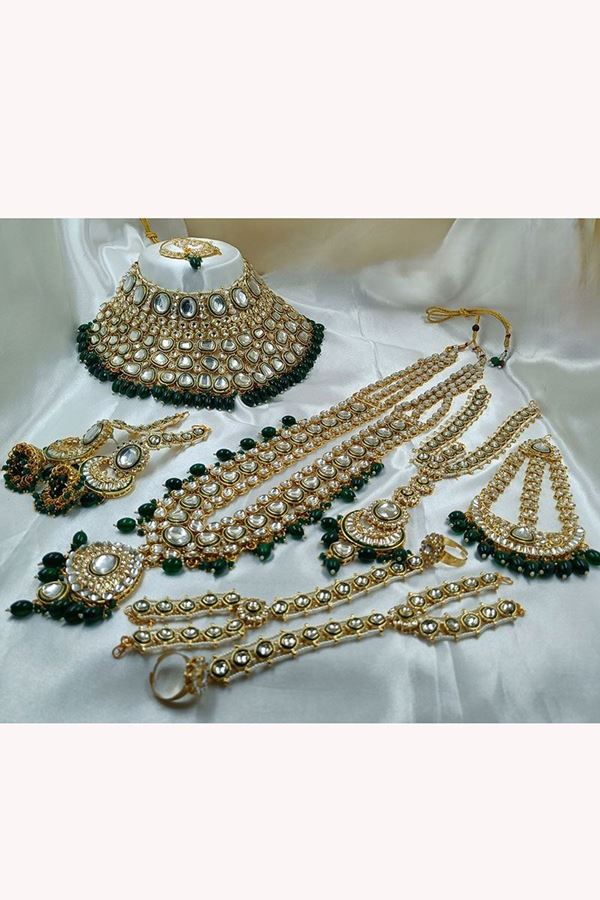 Picture of Charming Green Designer Wedding Necklace Set for Wedding and Reception