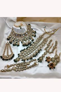 Picture of Exquisite Green Designer Wedding Necklace Set for Wedding and Reception