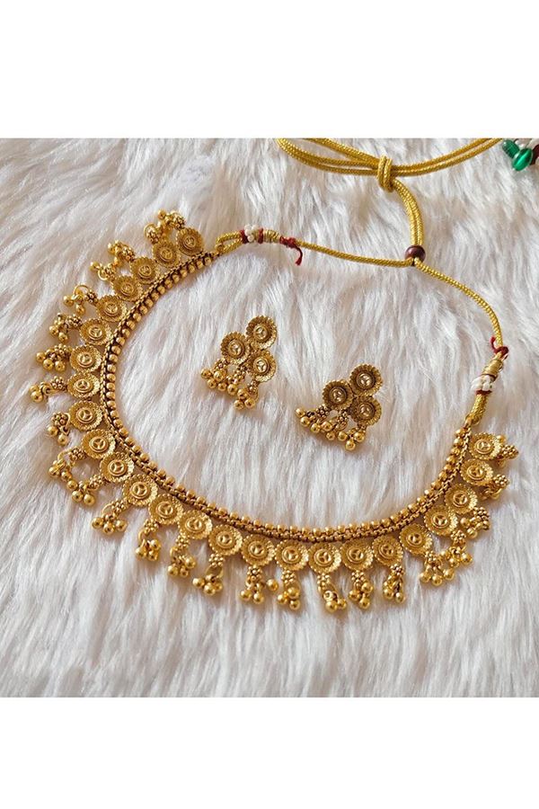 Picture of  Astounding Golden Designer Necklace Set for Wedding, Reception, and Festivals