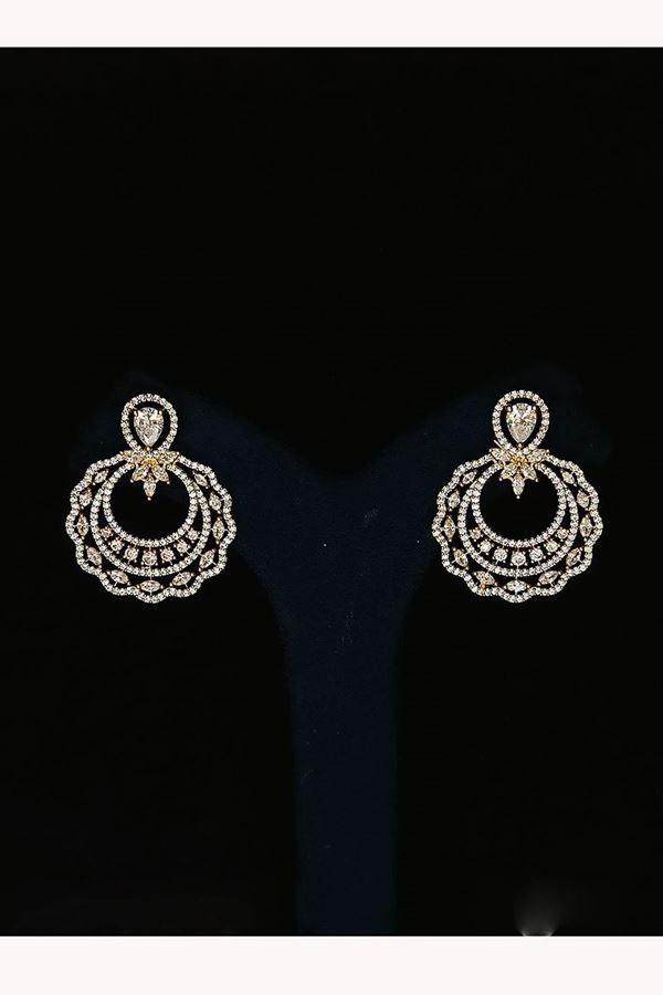 Picture of Amazing Gold Tone Designer Earring Set for Wedding, Reception, Party, Sangeet, and Festivals