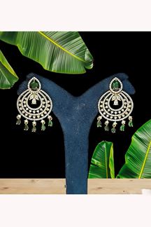Picture of Pretty Gold Tone Designer Earring Set for Wedding, Reception, Party, Sangeet, and Festivals