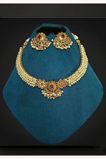 Picture of  Delightful Off-White Designer Necklace Set for Wedding, Reception, and Festivals
