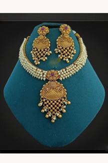 Picture of  Glamorous Off-White Designer Necklace Set for Wedding, Reception, and Festivals