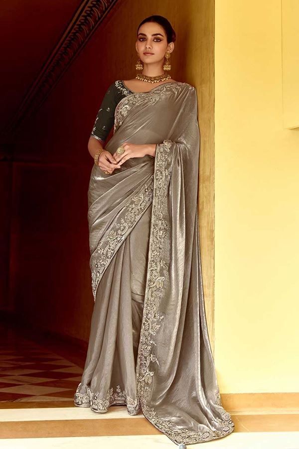 Picture of Captivating Pure Silk Designer Saree for Engagement and Reception