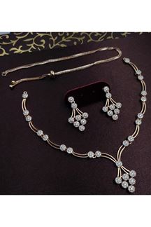 Picture of  Smashing Silver Designer Necklace Set for Engagement, Wedding, and Reception