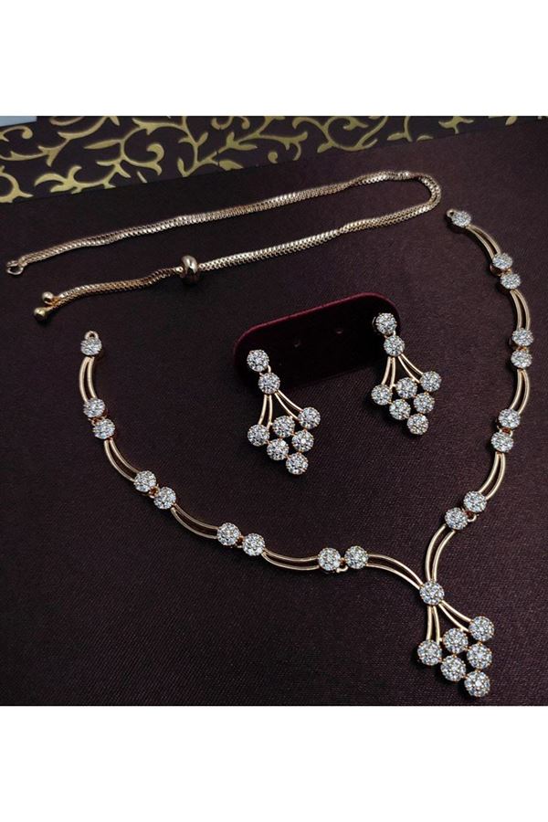 Picture of  Smashing Silver Designer Necklace Set for Engagement, Wedding, and Reception