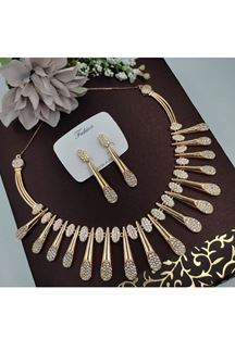 Picture of  Fascinating Silver Designer Necklace Set for Engagement, Wedding, and Reception
