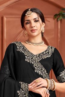 Picture of Mesmerizing Satin Chiffon Designer Saree for Parties