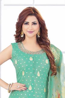 Picture of  Dazzling Designer Straight Cut Suit for Mehendi, Sangeet, and Parties