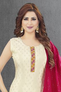 Picture of  Mesmerizing Designer Straight Cut Suit for Festivals, Sangeet, and Parties