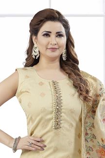 Picture of  Trendy Designer Straight Cut Suit for Festivals, Sangeet, and Parties