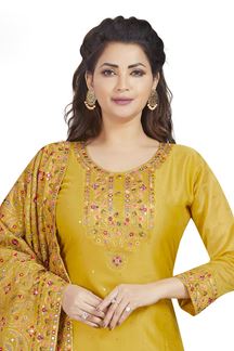 Picture of  Glamorous Designer Straight Cut Suit for Haldi, Festivals, and Sangeet