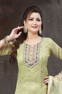 Picture of  Beautiful Designer Straight Cut Suit for Mehendi, Sangeet, and Parties