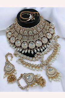 Picture of  Impressive White Designer Bridal Necklace Set for Wedding and Reception