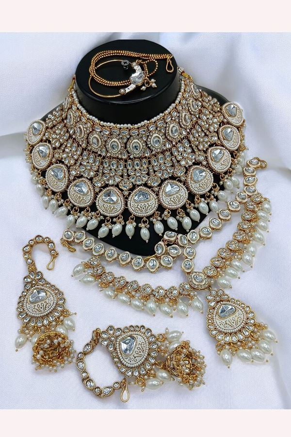 Picture of  Impressive White Designer Bridal Necklace Set for Wedding and Reception