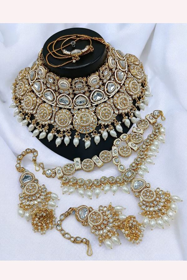 Picture of  Heavenly White Designer Bridal Necklace Set for Wedding and Reception