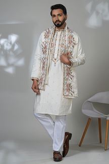 Picture of  Exquisite Designer Men’s Kurta Pyjama for Festivals, Sangeet, and Parties