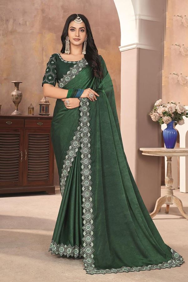 Picture of   Delightful Silk Designer Saree for Wedding and Reception