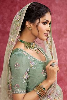 Picture of  Impressive Pure Weave Silk Designer Saree for Engagement and Reception